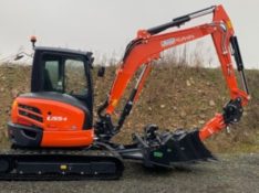 Mini pelle 5t sur chenilles - U55 KUBOTA